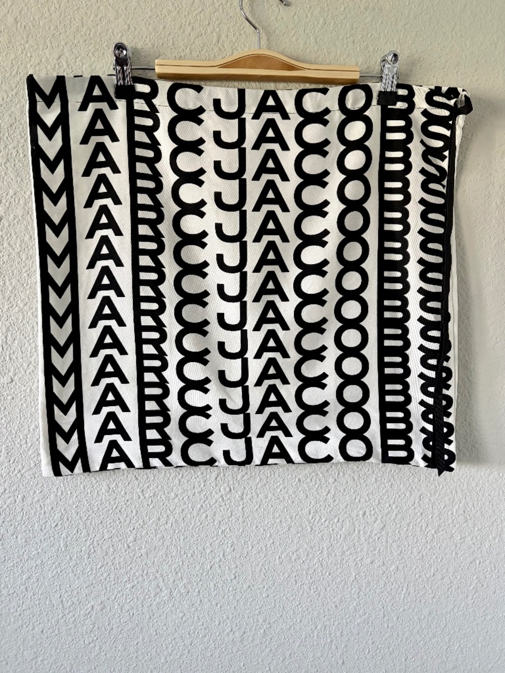 Marc Jacobs Drawstring Dust Bag For Handbag 17 x 19 Black White Logo Storage
